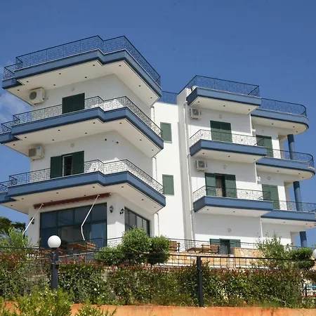 Artisti Radhime Hotel Orikum